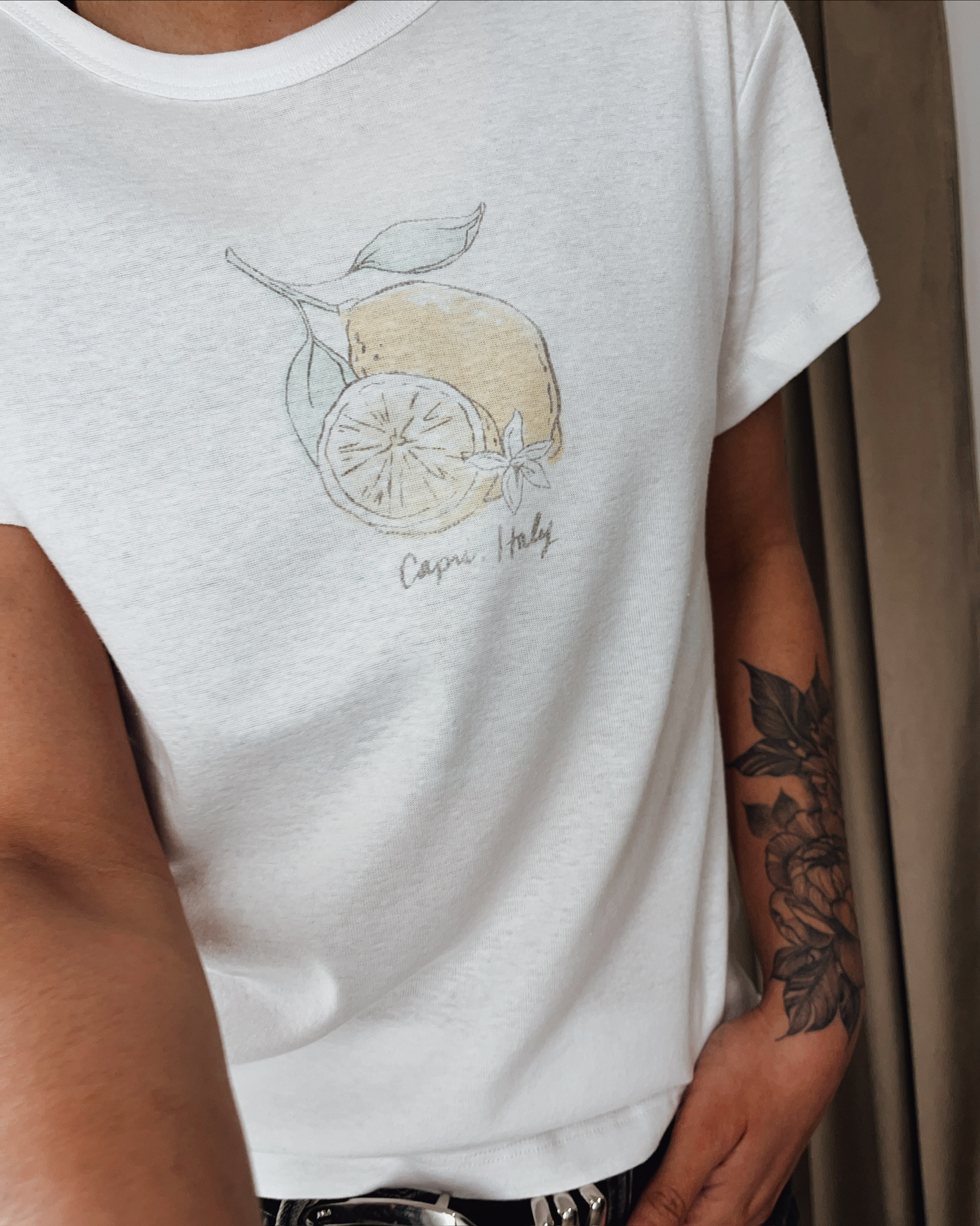 BD97343A-A063-4A6E-B511-1489118AABD2 Remera Lemon