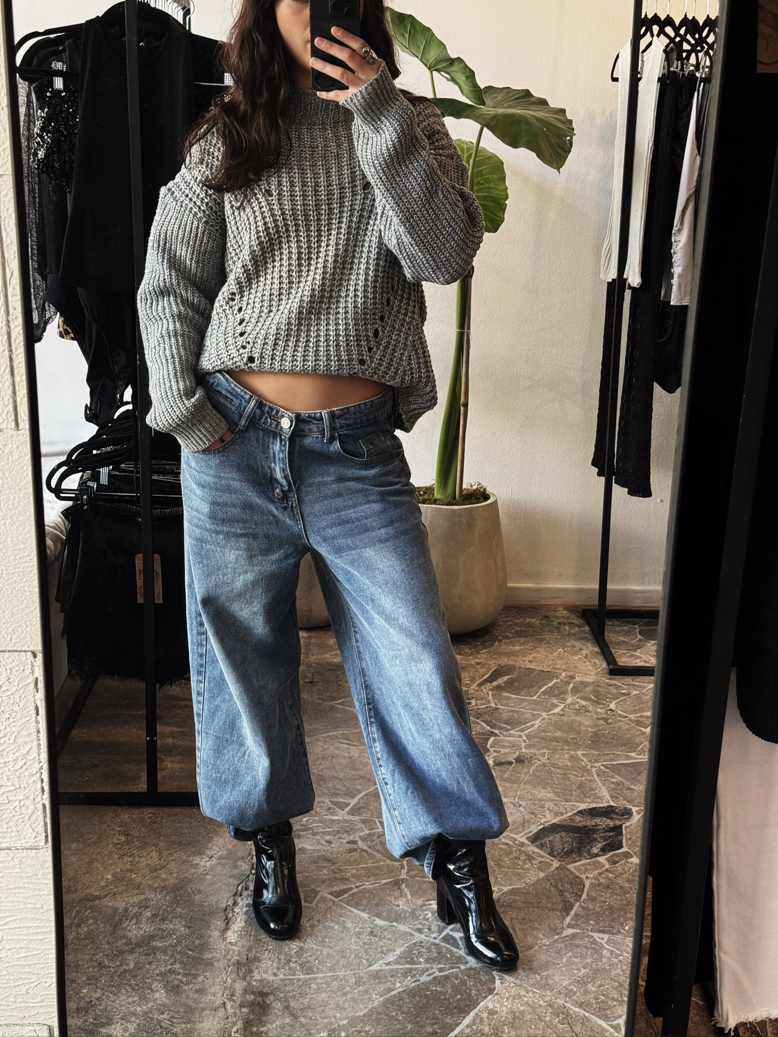 Sweater Smoke