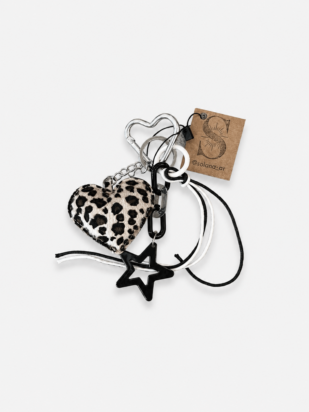 6daa9760-53dd-402a-b903-2a5584b6c944 Wild charm