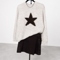 0f33d60b-6a3b-4866-93fd-c0a8c5f0b92e Sweater Star