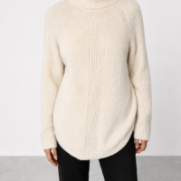 99ae5890-2501-4c8d-92a2-f9fa79113184-2 Sweater Olivia