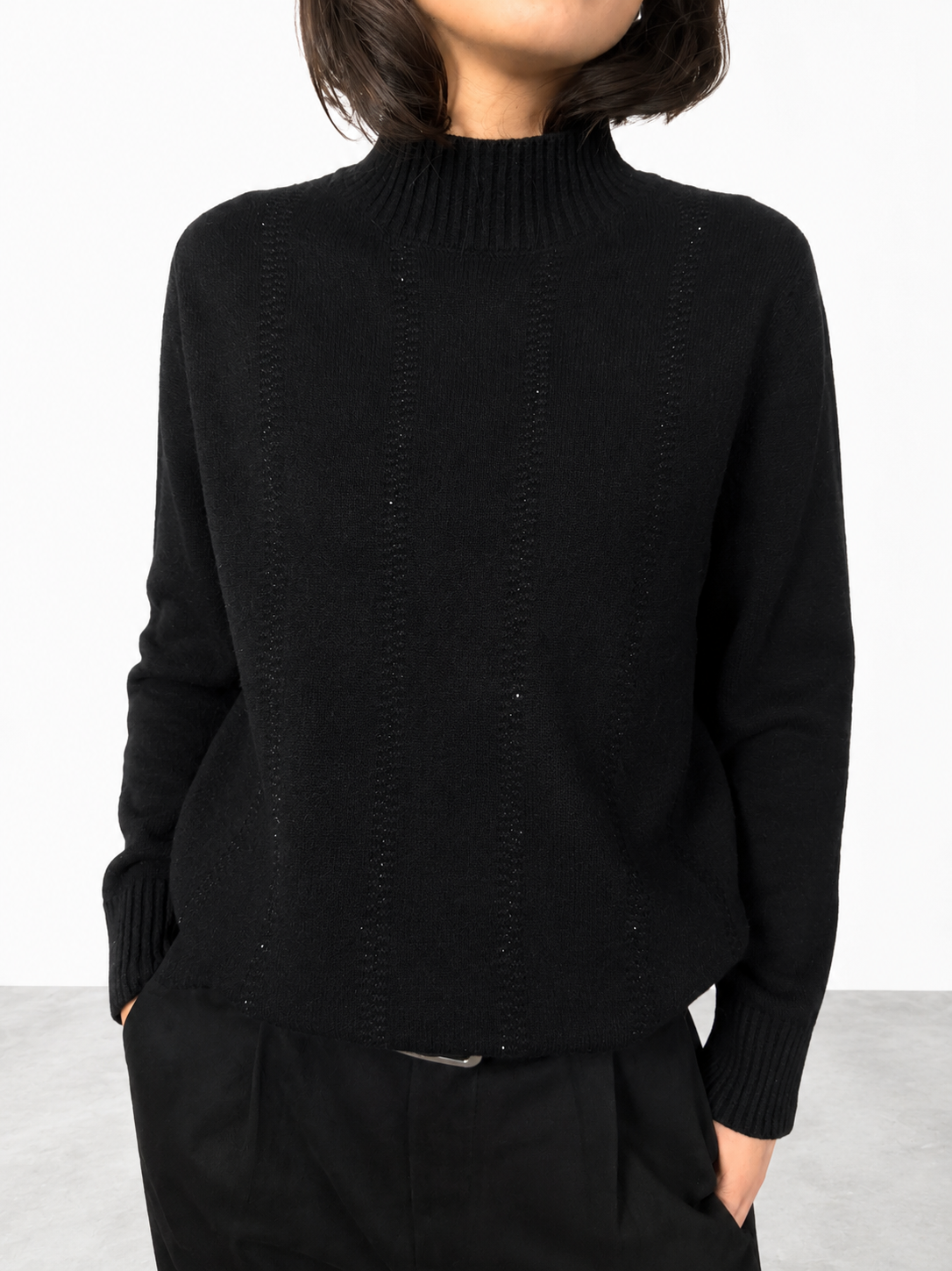 f7fedfb4-ee08-4718-b8d4-e533d0288330-2 Sweater Mara